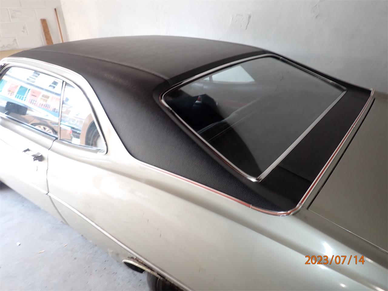 Ford-Torino-1971-SILIVER-GRAY-BLACK-25