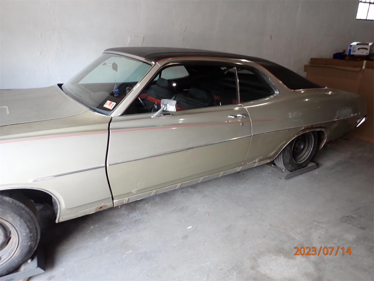Ford-Torino-1971-SILIVER-GRAY-BLACK-4