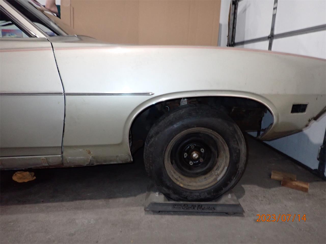 Ford-Torino-1971-SILIVER-GRAY-BLACK-48