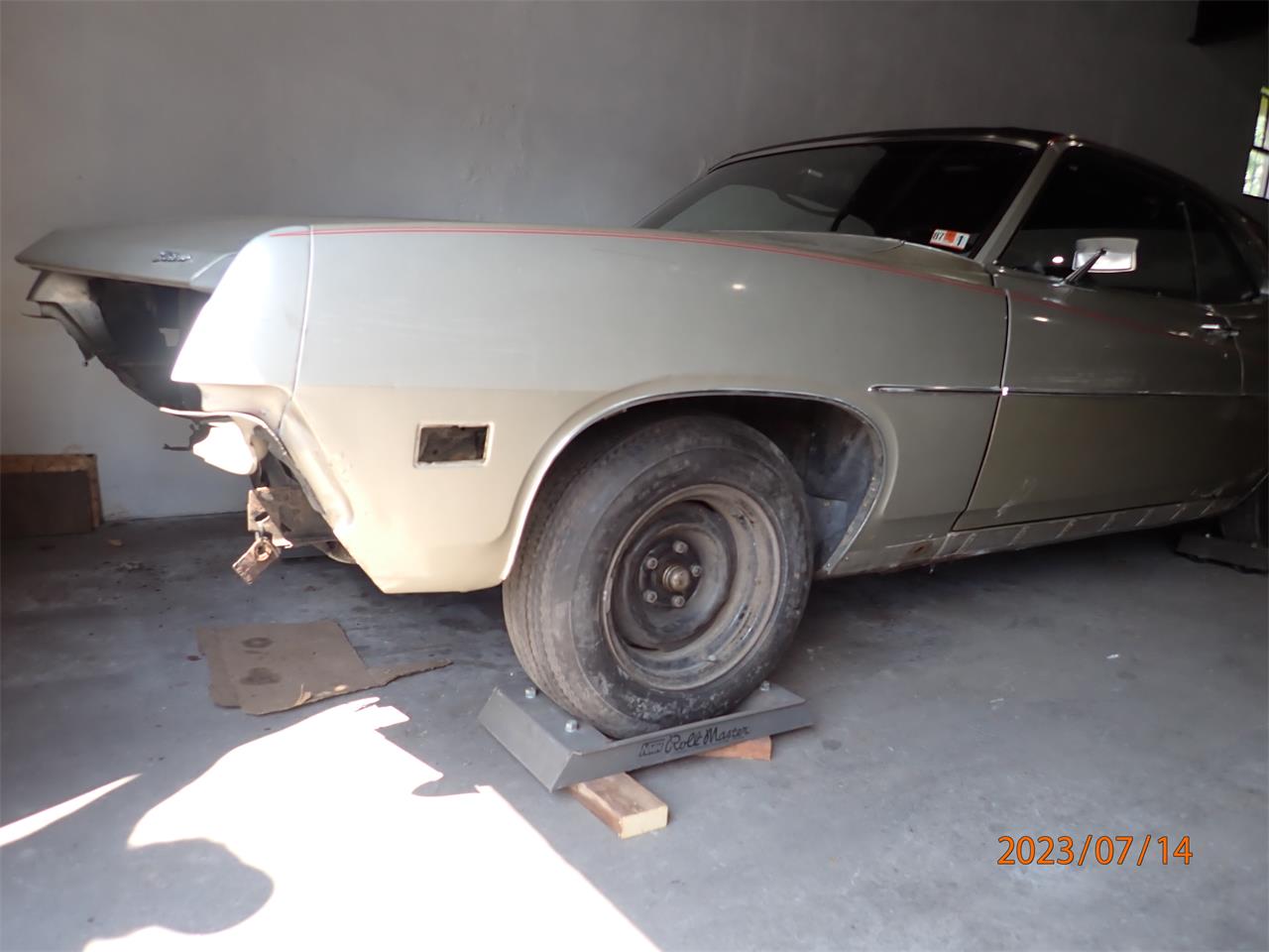 Ford-Torino-1971-SILIVER-GRAY-BLACK-5