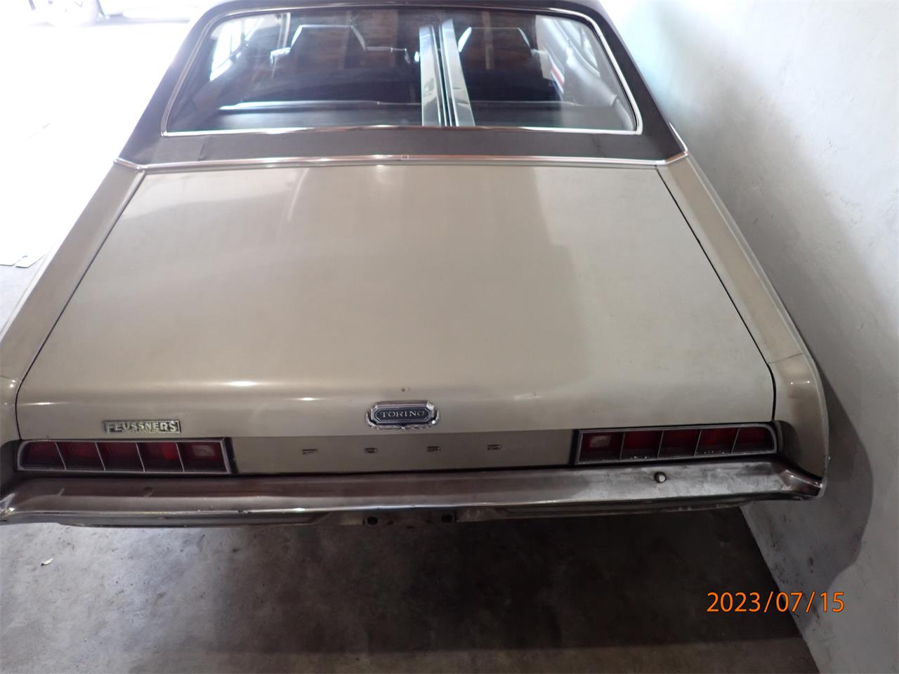 Ford-Torino-1971-SILIVER-GRAY-BLACK-64