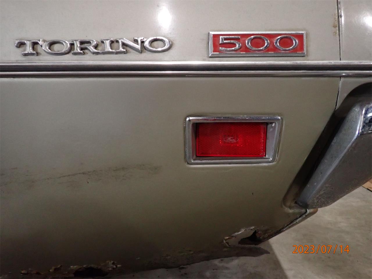 Ford-Torino-1971-SILIVER-GRAY-BLACK