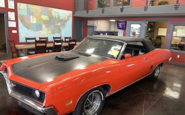 Ford-Torino-gt-1970-Orange-Black-2
