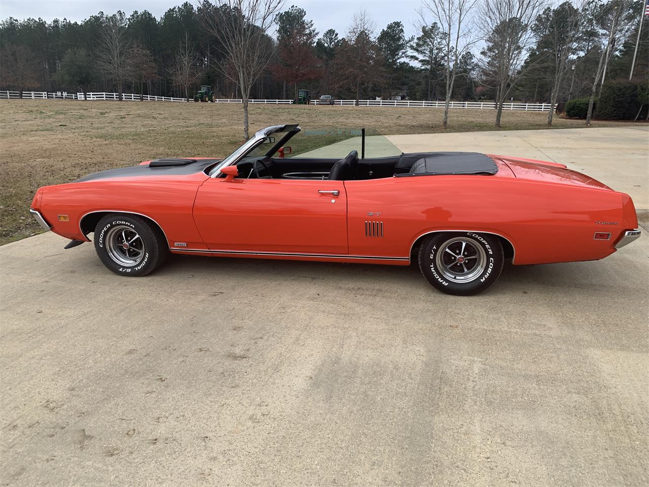 Ford-Torino-gt-1970-Orange-Black-5