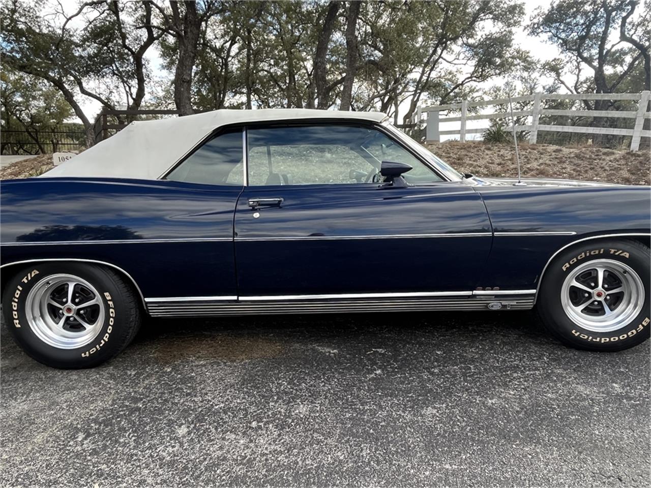 Ford-Torino-gt-1971-21