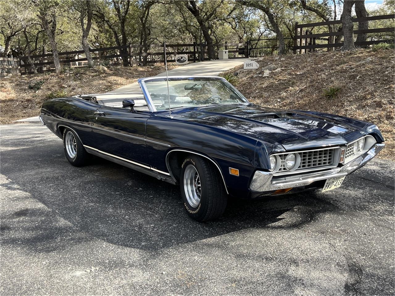 Ford-Torino-gt-1971-43