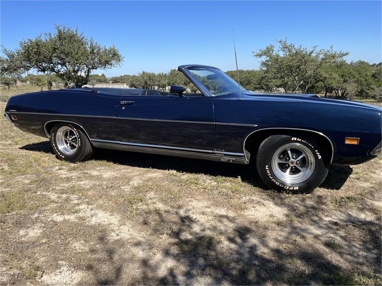 Ford-Torino-gt-1971-44