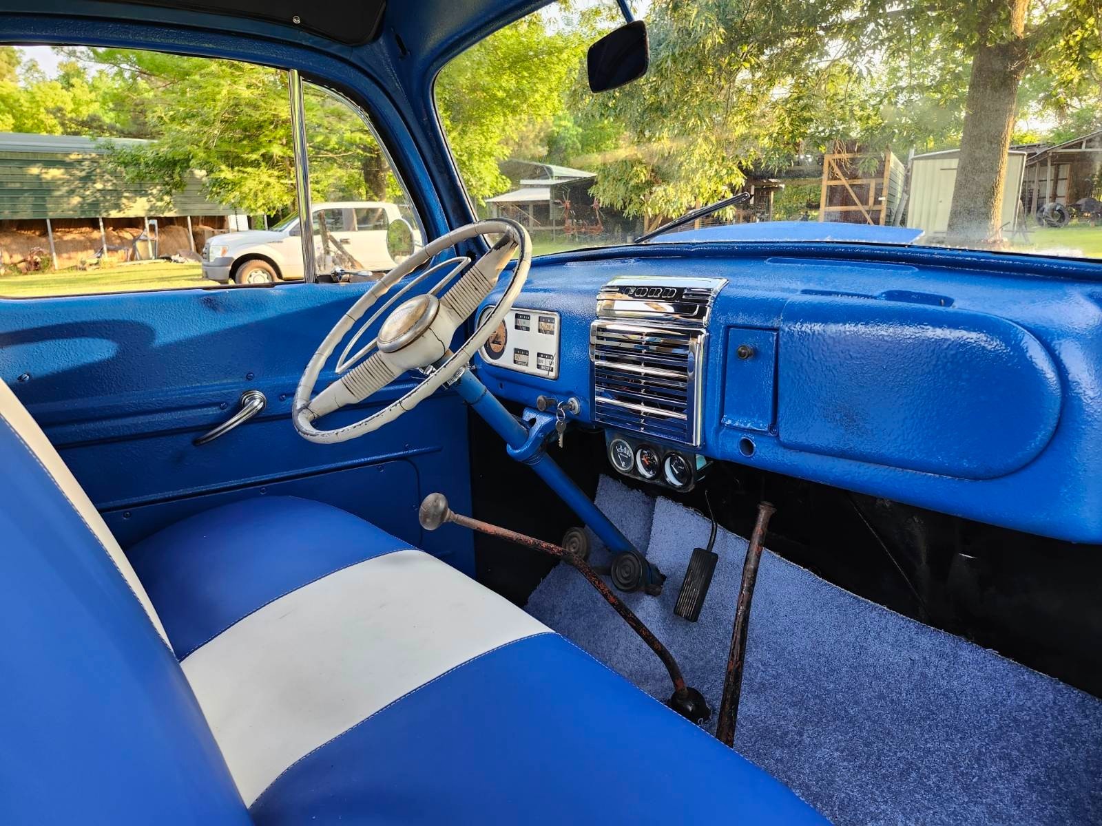 Ford-Truck-1949-Standard-Cab-Pickup-2