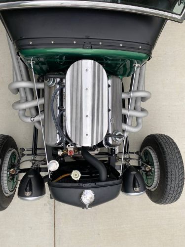 Ford-Tudor-1930-Black-5