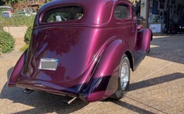 Ford-Tudor-1935-purple-tan-18