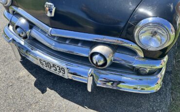 Ford-Victoria-1951-2