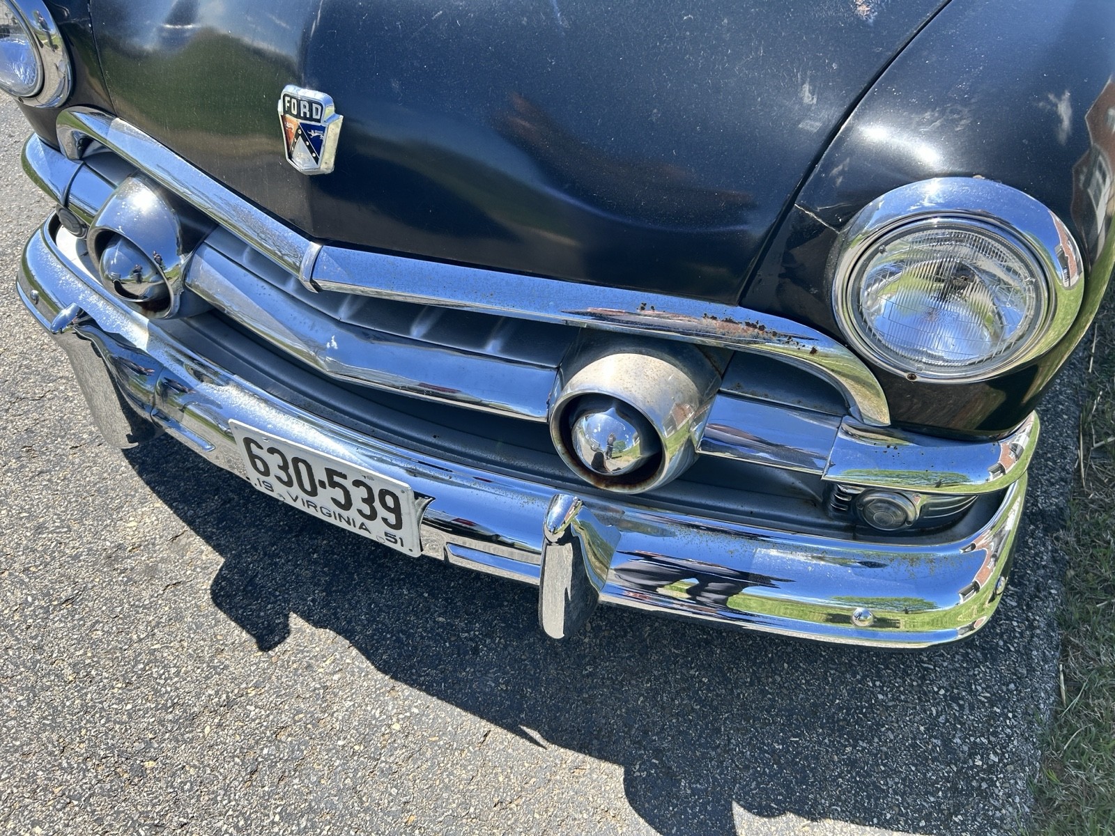 Ford-Victoria-1951-2