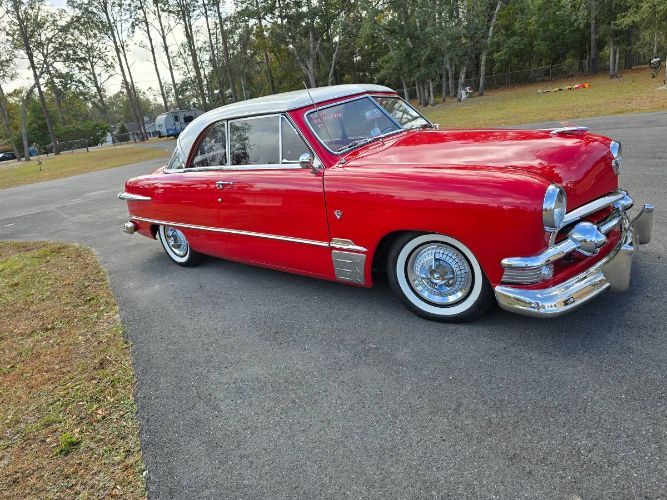Ford-Victoria-1951-4