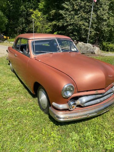 Ford-Victoria-1951-7