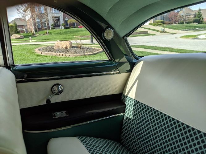 Ford-Victoria-1954-12