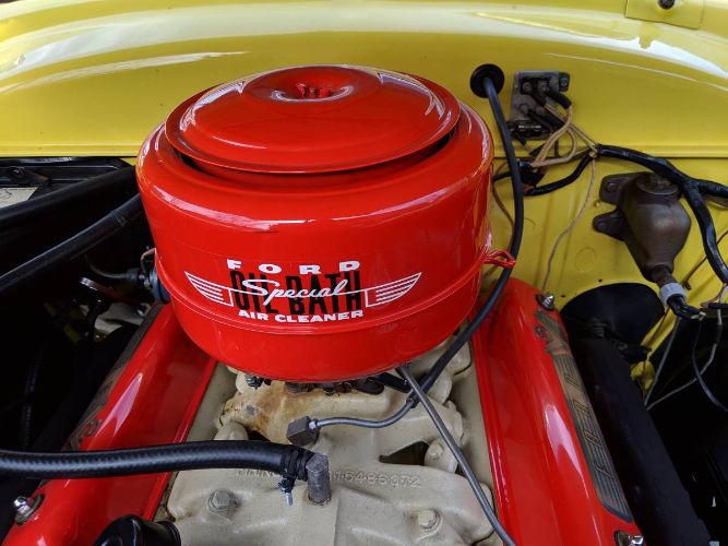 Ford-Victoria-1954-5