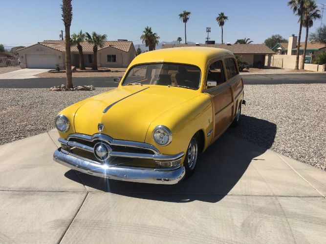 Ford-Wagon-1950-Yellow-4