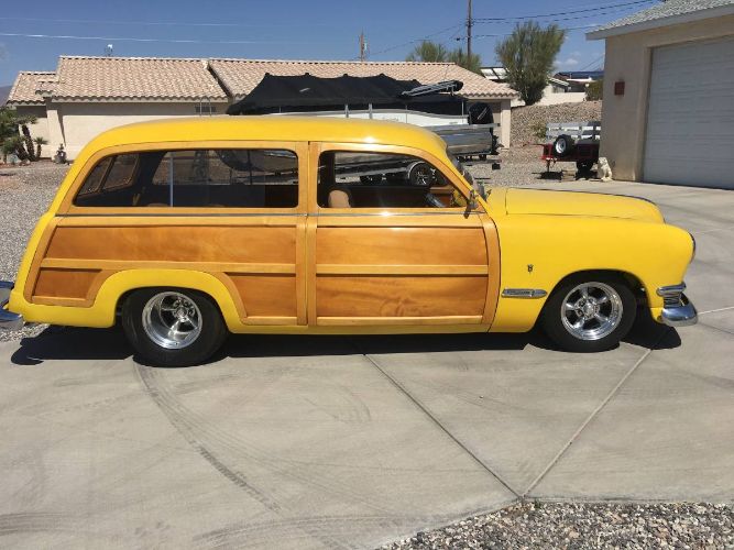 Ford-Wagon-1950-Yellow-6