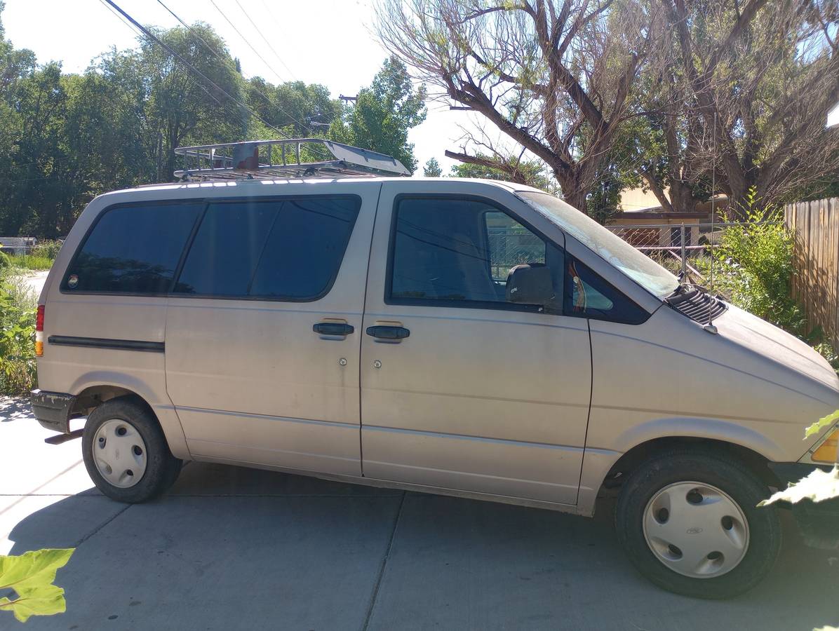Ford-aerostar-1995-brown-10