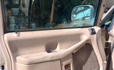 Ford-aerostar-1995-brown-11