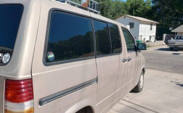 Ford-aerostar-1995-brown-2