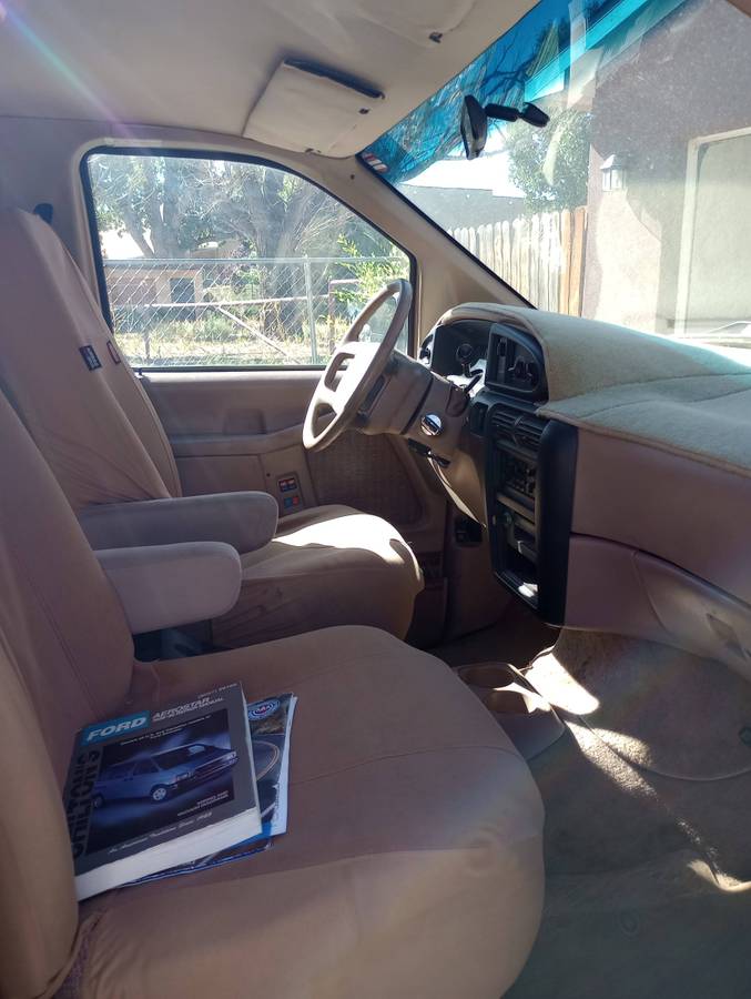 Ford-aerostar-1995-brown-5