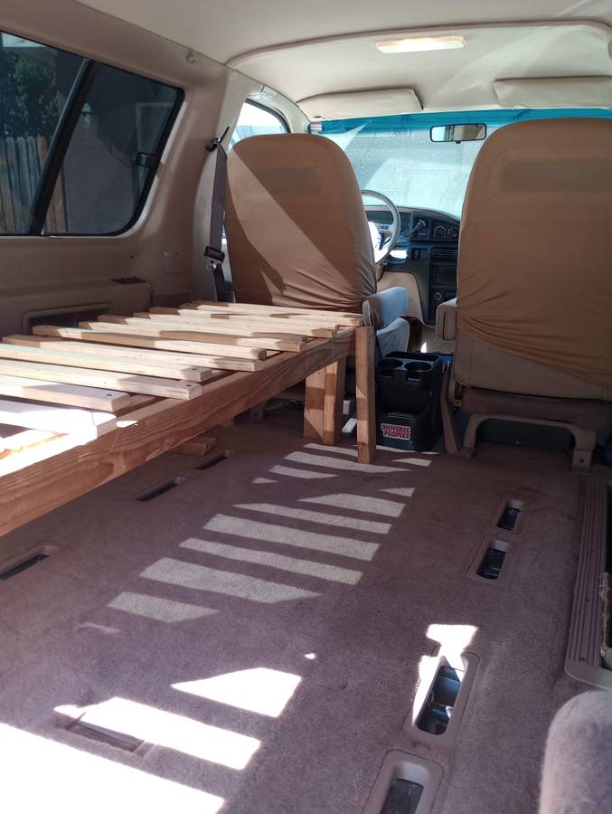 Ford-aerostar-1995-brown-6