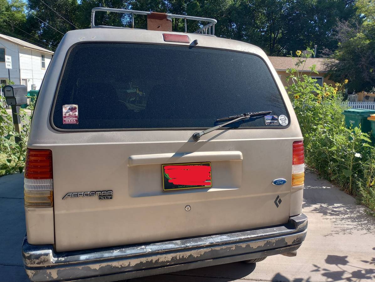 Ford-aerostar-1995-brown-8