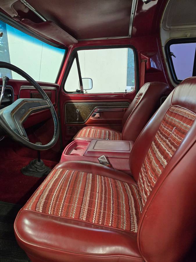 Ford-bronco-1979-3