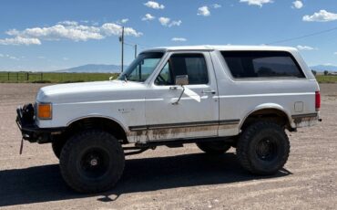 Ford-bronco-1987-white