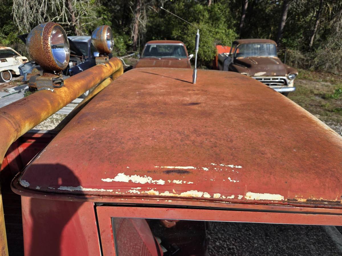 Ford-bronco-half-cab-1966-14