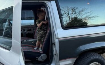 Ford-bronco-ii-1989-grey-7