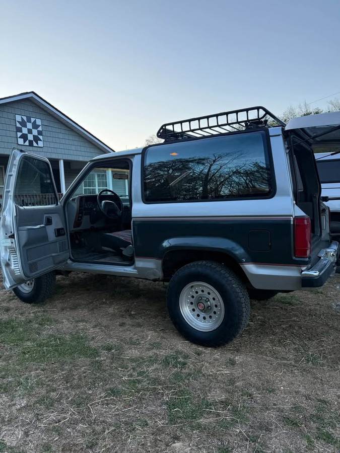 Ford-bronco-ii-1989-grey-8