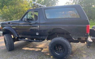 Ford-bronco-xlt-1992-black-12