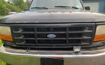 Ford-bronco-xlt-1992-black