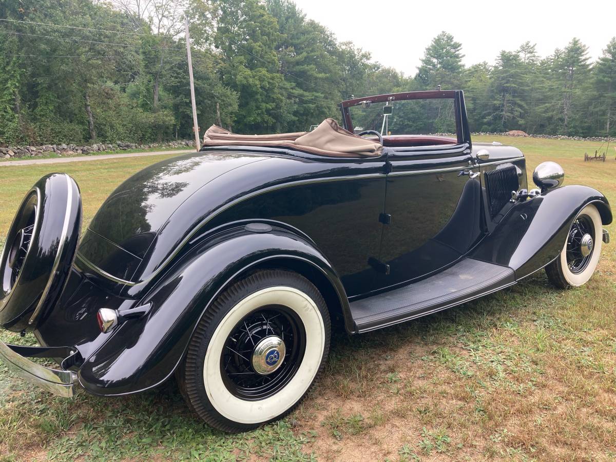 Ford-cabriolet-1933-black-2