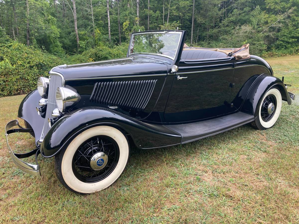 Ford-cabriolet-1933-black-5