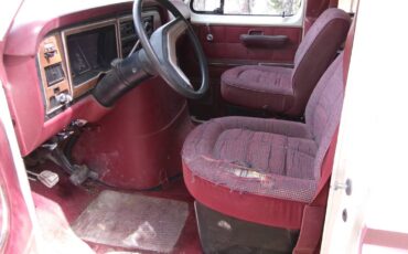 Ford-clubvan-1987-4