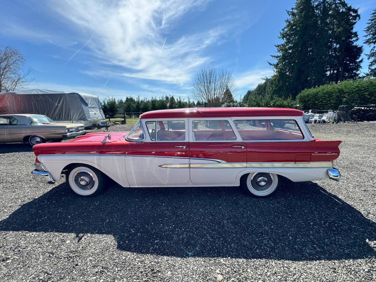 Ford-country-sedan-1958-red-1