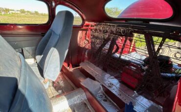 Ford-coupe-1947-red-4