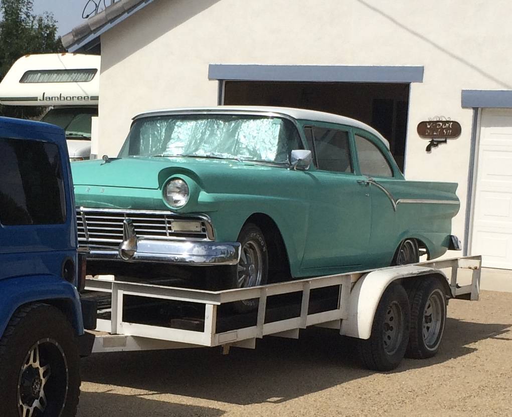 Ford-custom-1957-1