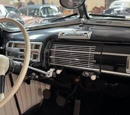 Ford-custom-coupe-1940-8