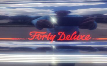 Ford-deluxe-1940-blue-1