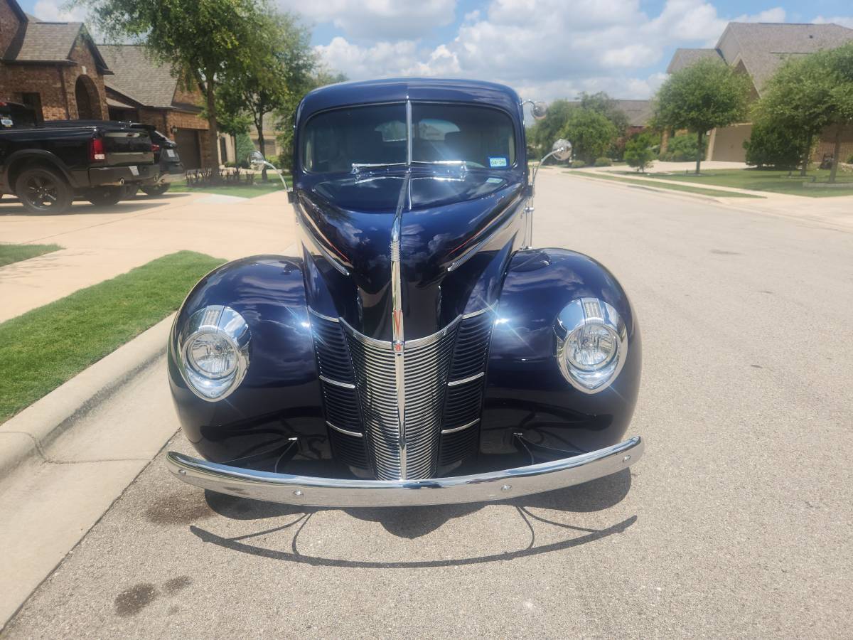 Ford-deluxe-1940-blue-16