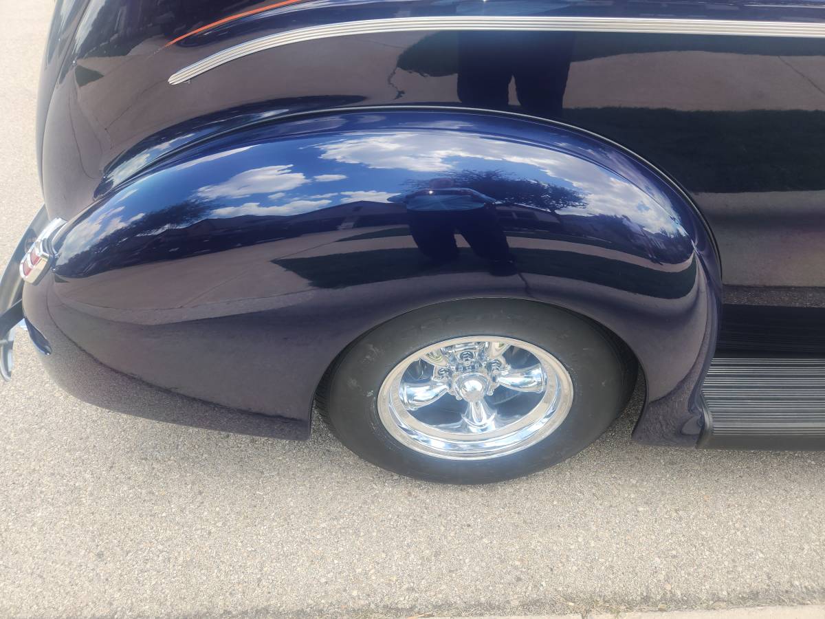Ford-deluxe-1940-blue-19