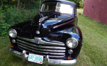 Ford-deluxe-business-coupe-1947-black-2