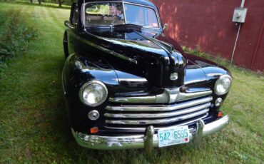 Ford-deluxe-business-coupe-1947-black-3