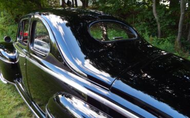 Ford-deluxe-business-coupe-1947-black-7