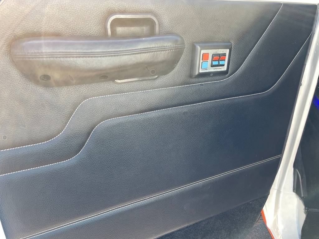 Ford-e-150-1989-blue-11