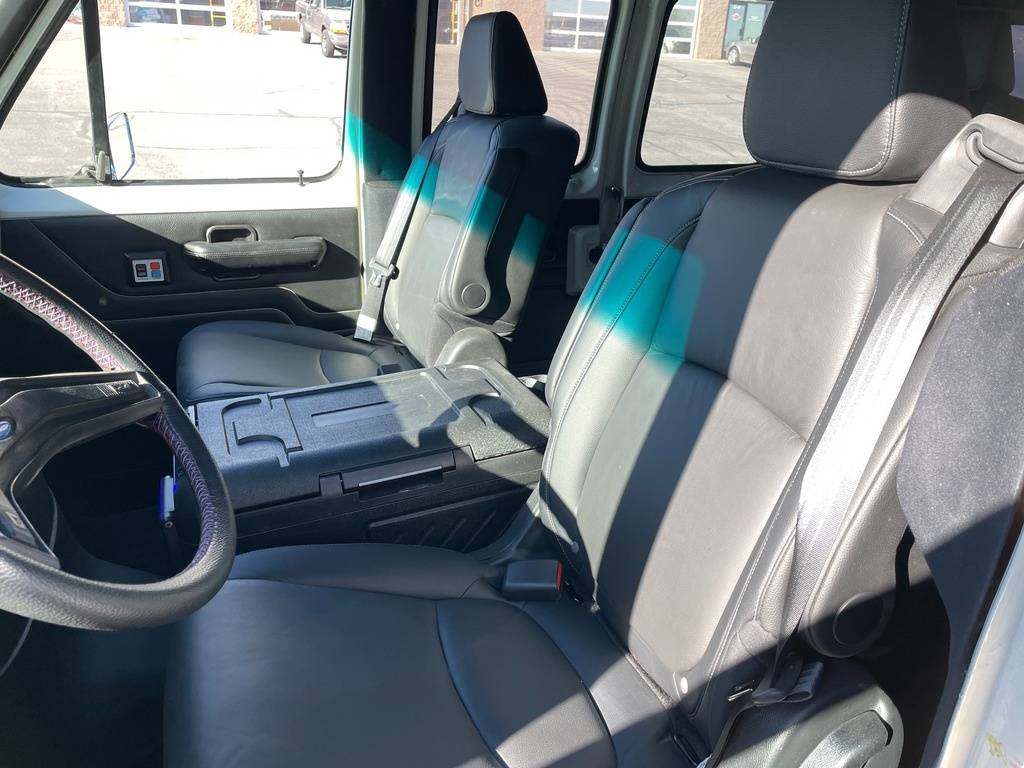 Ford-e-150-1989-blue-9